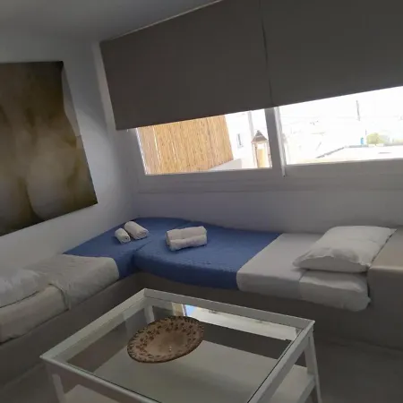 Lillies Mykonos Sea View * Tourlos